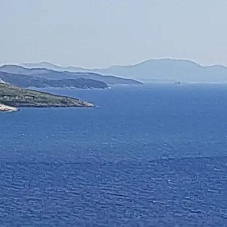 Rossana Sea View Apartment Sarande
