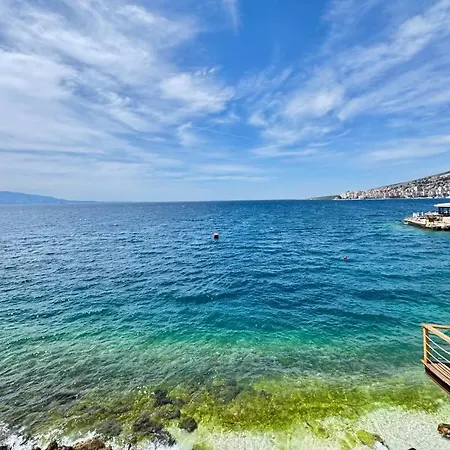 Rossana Sea View *