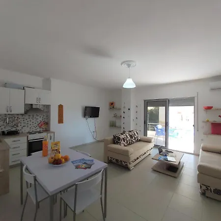 Rossana Sea View Apartment Sarande